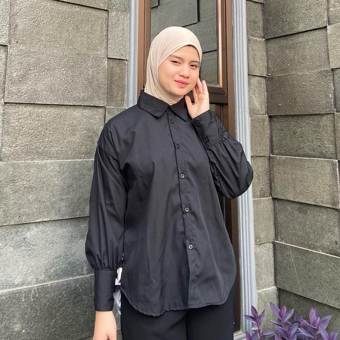 HAUL - Pleatsi Shirt- Black