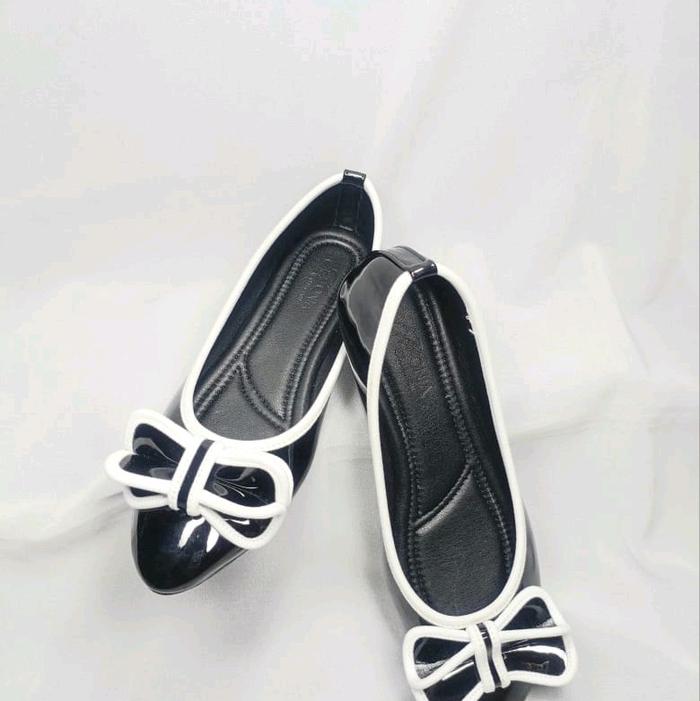 Sepatu Kerja Model Flat Hitam Wanita Monja.Store - Shoes sepatu hitam wanita kerja agit sandal pita 