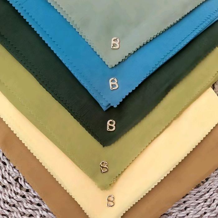 Hijab Segiempat ala Journey Hijab polos jp kw berlogo JP free Pouch//HIJAB SEGI EMPAT VOAL POLOS BUT