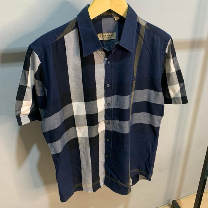 BUR BUR SHIRT RARE ITEM KEREN