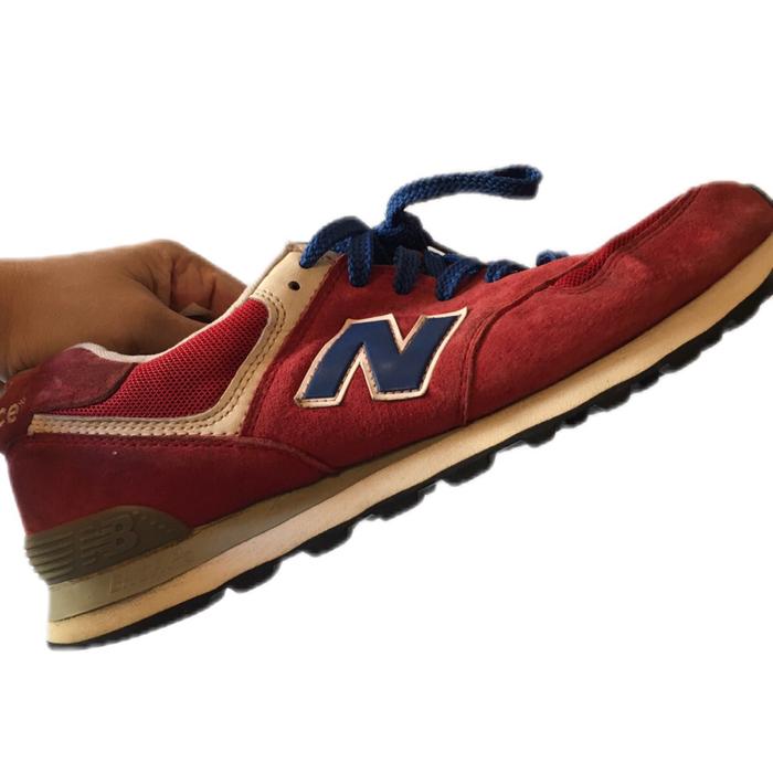 Sepatu NB seri 574 Red size 44