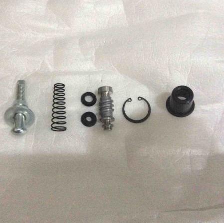 Seal Sil Set Master Silinder Rem Belakang Suzuki GSX R dan S 150