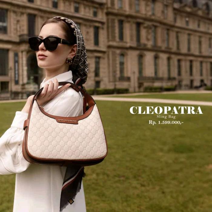 Cleopatra Bag By Mandjha Ivan Gunawan Ori