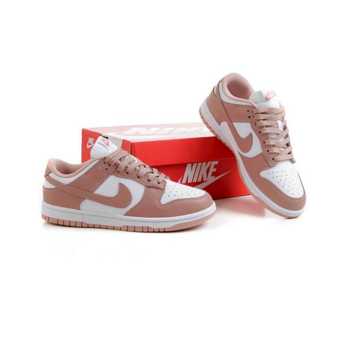 Nike SB Dunk Low Rose Whisper / Sneakers Woman