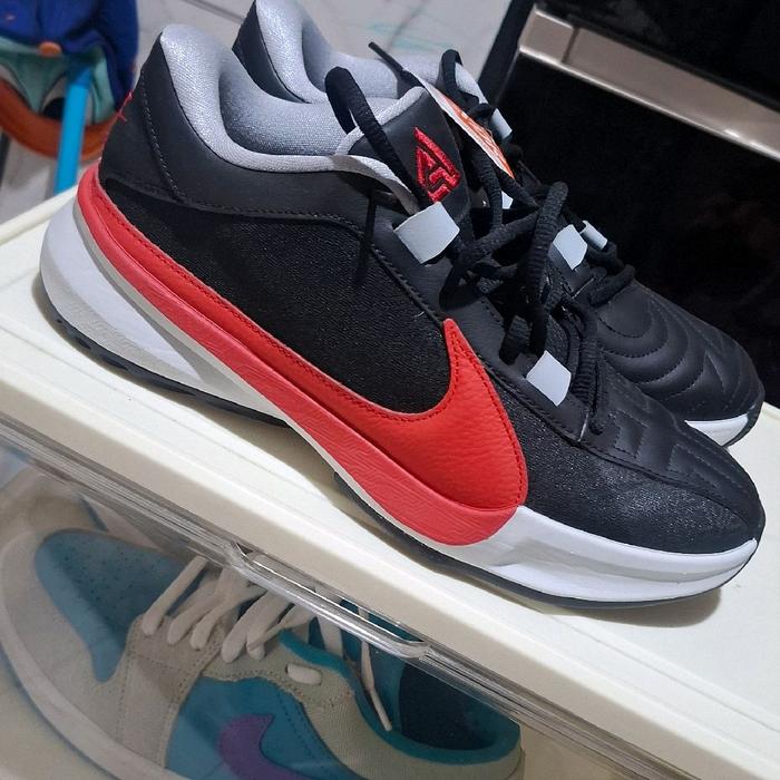 NIKE ZOOM FREAK 5 EP BNIB 100% original