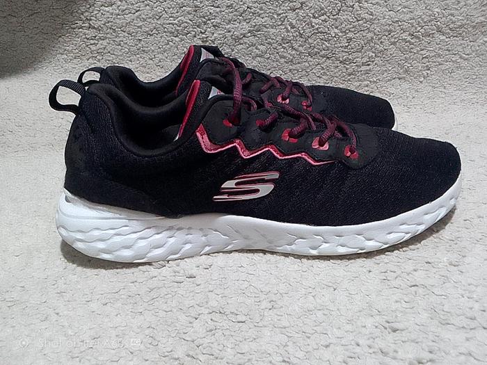 SKECHERS Lite Weight Mens Sneakers Shoes Sepatu Pria AUTHENTIC WITH TAG