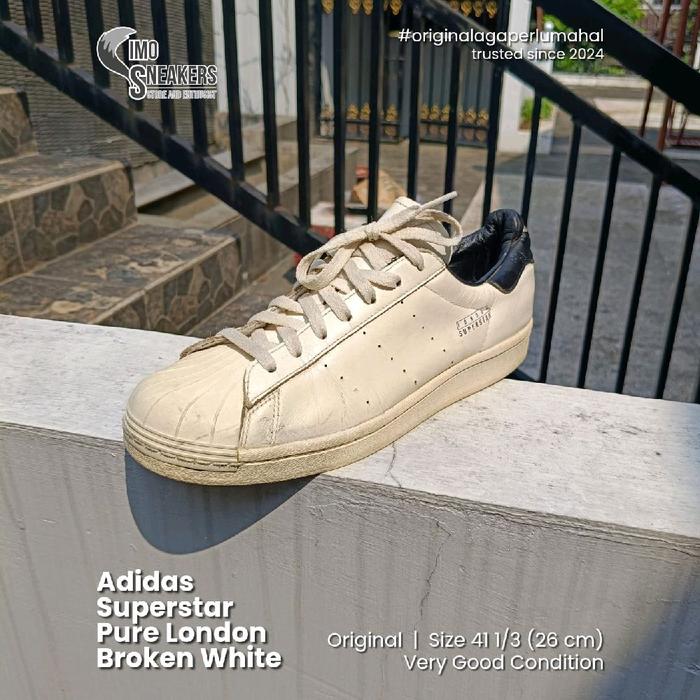 Adidas Superstar Pure London Putih Gading Sepatu Sneakers Unisex Second Original