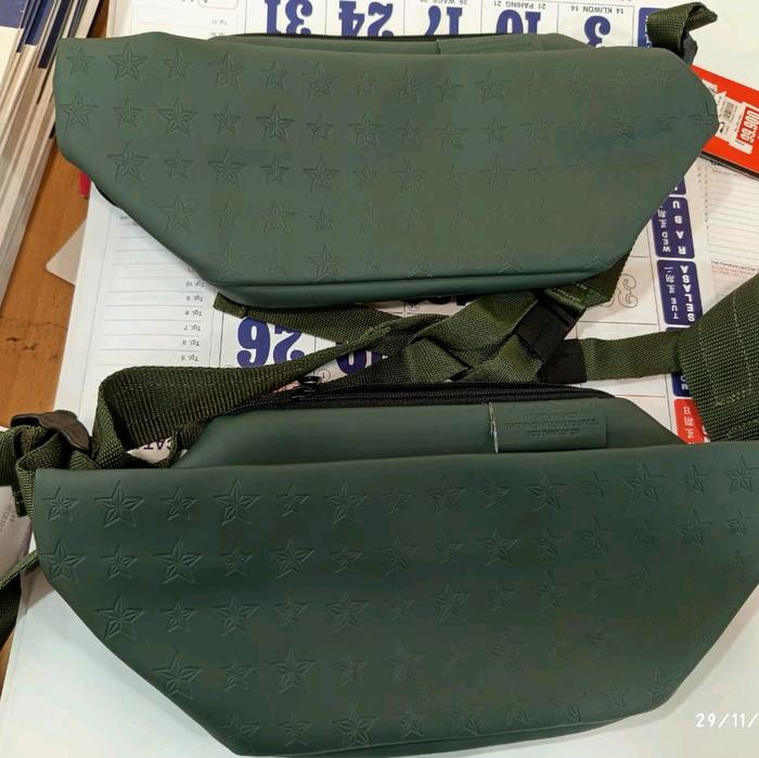 original new asli baru tas planet ocean waistbag WB hijau keren pria wanita