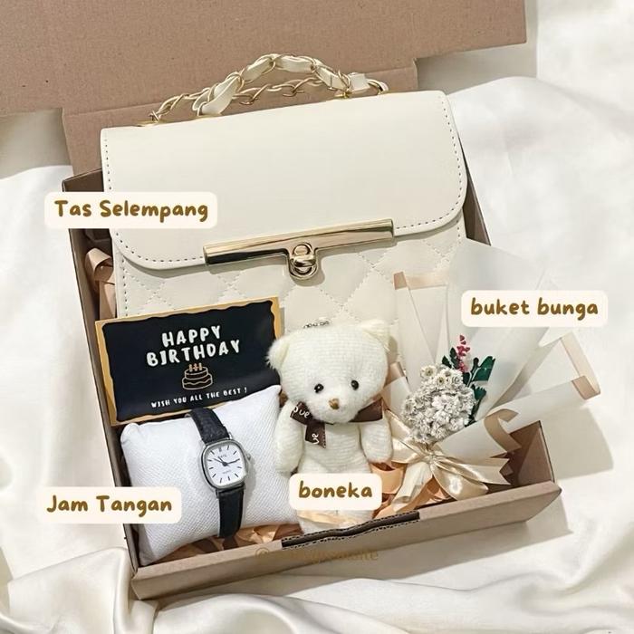 Hampers Kado Tas Cewek Kekinian Kado Ulang Tahun Cewek / Gift box Cewek / Kado Wisuda / Kado anniver