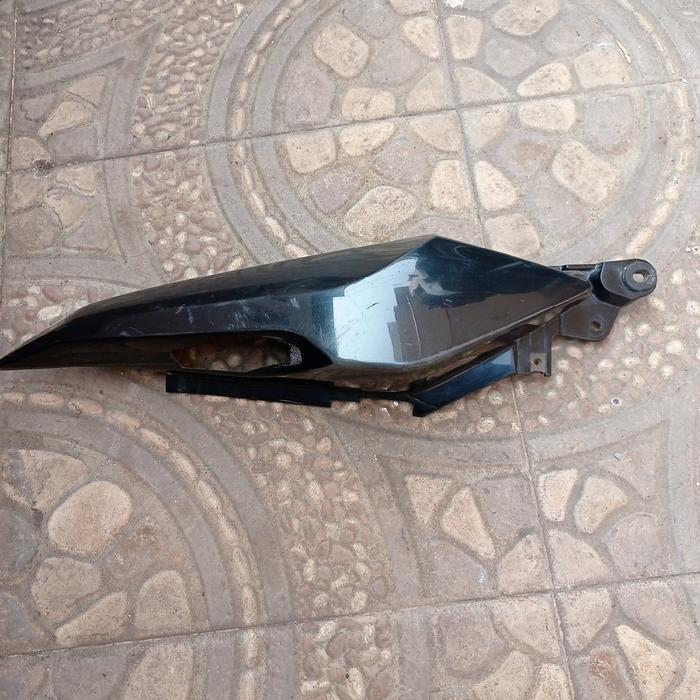 cover body Yamaha Byson karbu sebelah kiri barang original