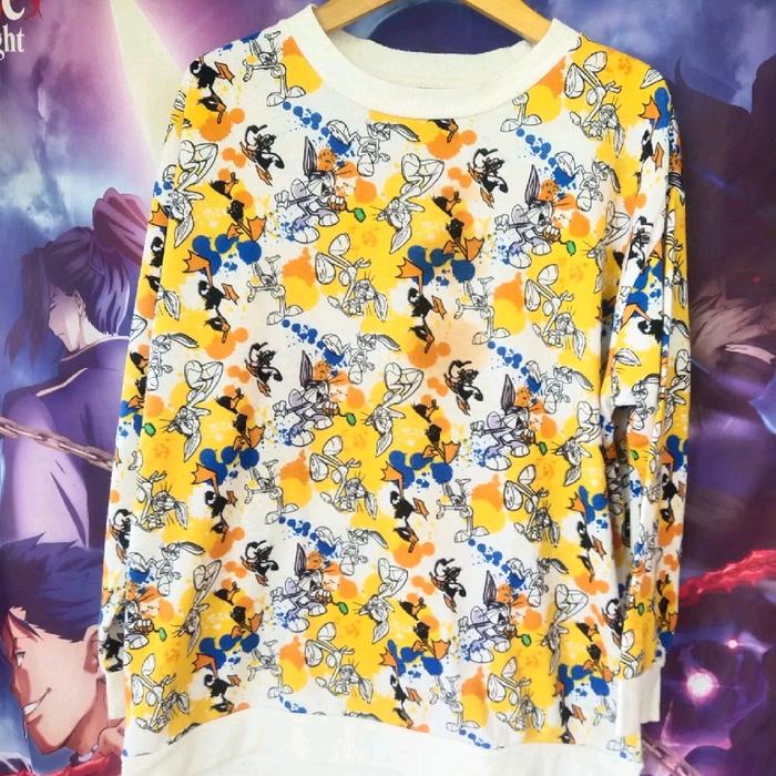 Looney Tunes AOP Bugs Bunny Art Official Cartoon Crewneck Sweater Jaket Kartun Original Second Japan