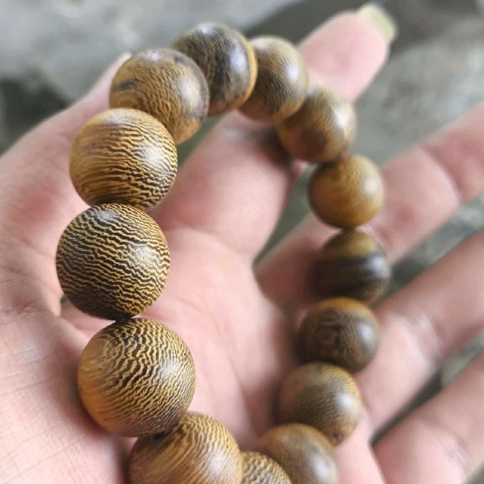 GELANG AKAR GALIH KAYU CENDANA EMAS SERAT UNIK