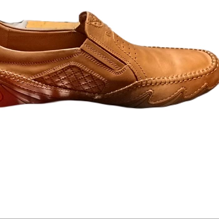 SEPATU CASUAL PIERRE CARDIN