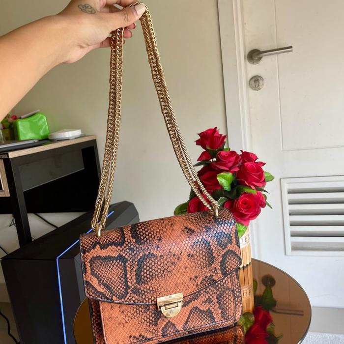 Tas Mango motif ular snake skin cokelat original