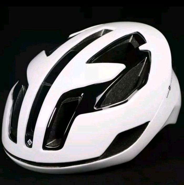 Helm Sepeda Roadbike Sweet Protection Falconer