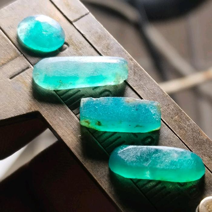 POLA KASAR BAHAN BATU Bacan Doko Super Asli murah meriah