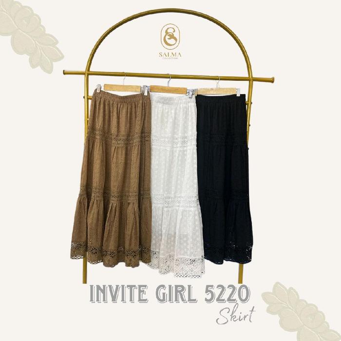 Salma Invite Girl 5220 Skirt - Rok Wanita dengan Desain Elegan dan Nyaman untuk Berbagai Kesempatan