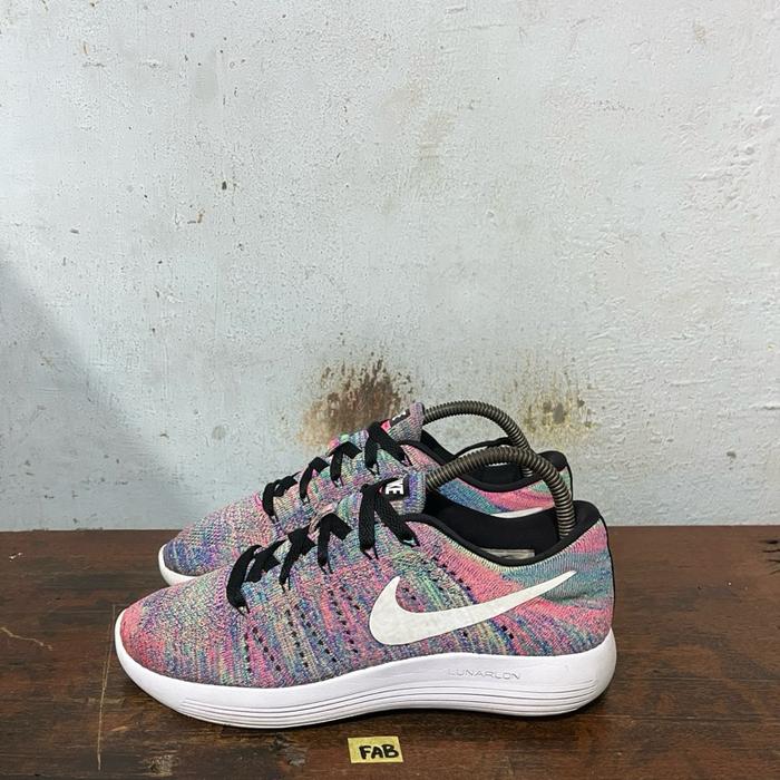 Sepatu second ori Nike lunarepic flyknit size 39