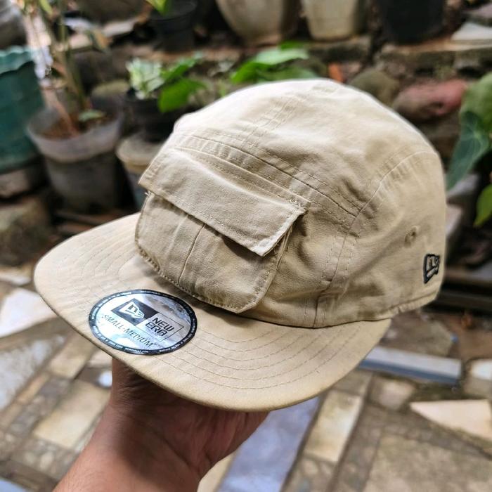 Topi 5 panel outdoor New Era Jungle Fatigue Jet Cap 12359378 Khakis 5 Panel Hat Used good Condition