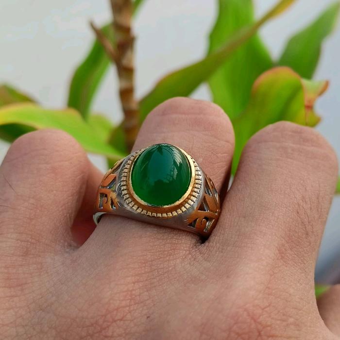 Cincin batu natural hijau garut dimensi 10X12 ring titanium rr ukuran 7,8,9,10