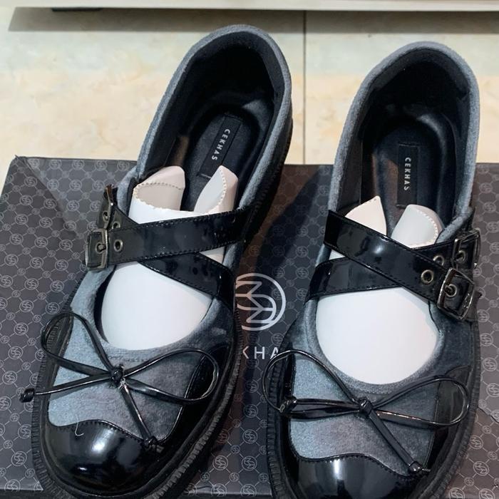 Cekhas Girl Crush Jisoo Sepatu Flatshoes