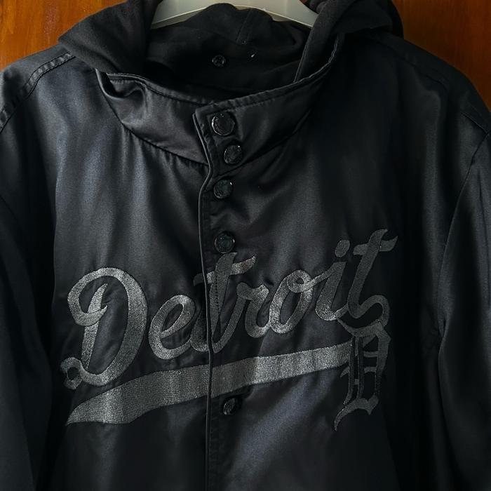 Varsity Mlboy detroit hitam pekat original