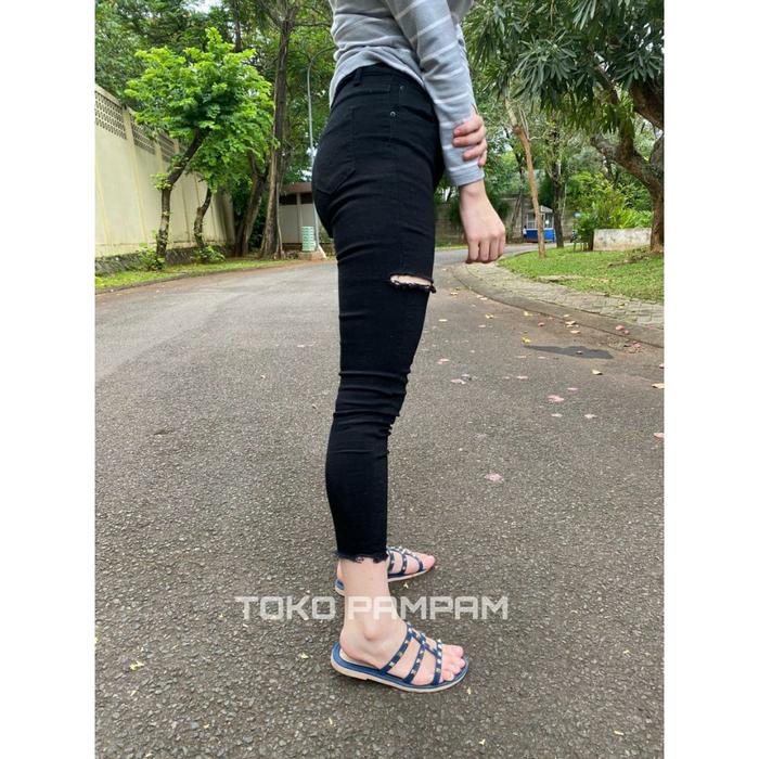 JSK 1910 Celana Jeans Highwaist Hitam Cewek Custom Sobek Samping + Gunting Bawah Unfinished Cut