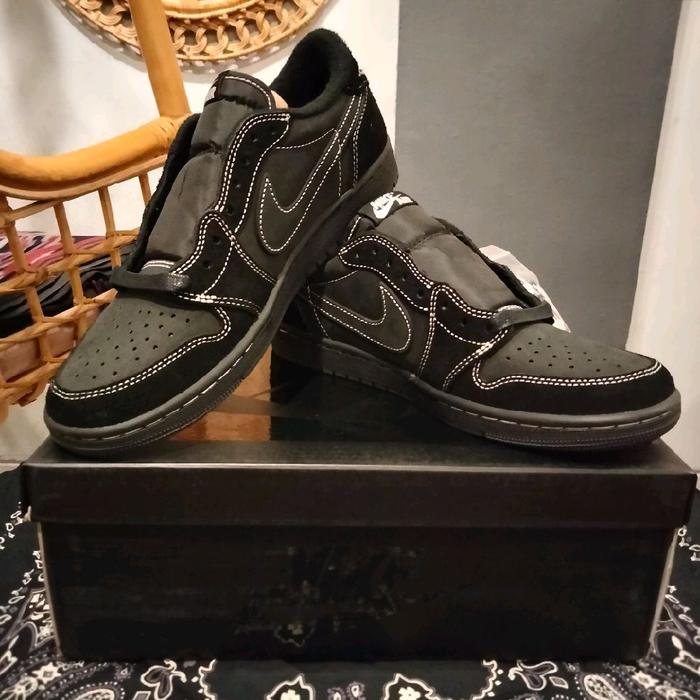 Sepatu Air Jordan 1 Low Travis Scott Black Phantom AllBlack FullBlack Authentic Sneakers