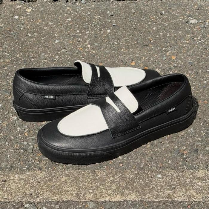 Vans style 53 loafer black white (Resmi PT NAVYA)