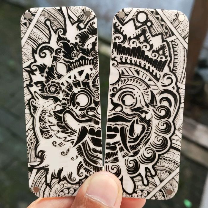 CUSTOM PANEL TRML T99 black&white.