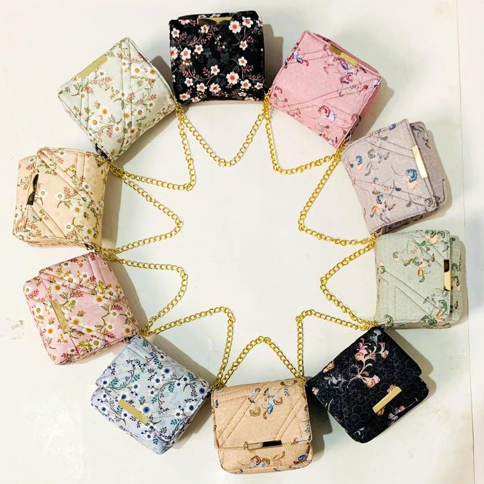 MUKENA TRAVEL 2IN1 PARASUT STRETCH PREMIUM LASER CUT MOTIF FREE SAJADAH BY RUHI