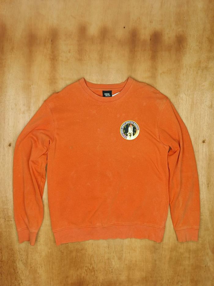 Sweater Design United - Size L - Warna Orange - Desain NASA