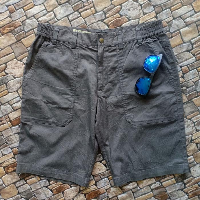 Celana pendek pria brand NEPA preloved original size 31