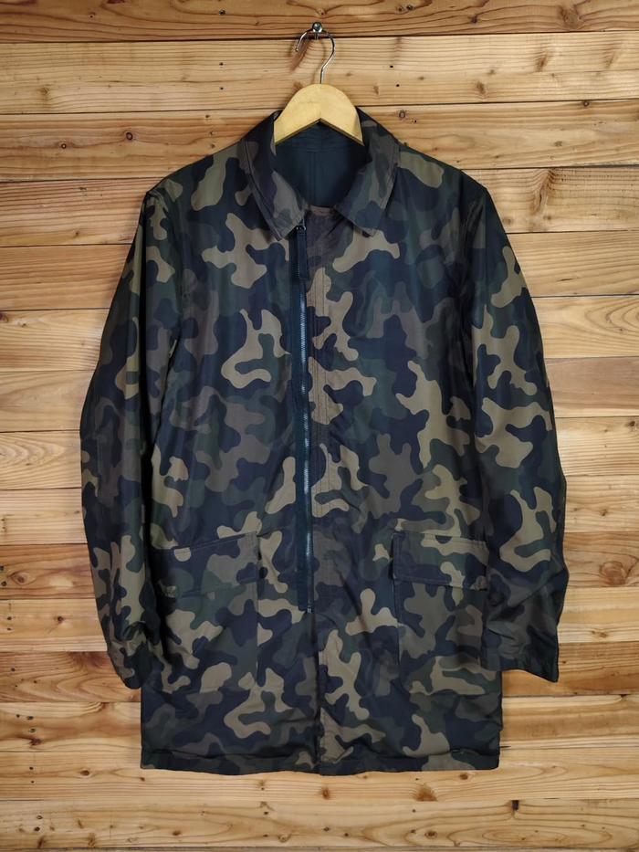 KAI AAKMANN CAMO REVERSIBLE PARKA JACKET SIZE M to L, LD 110