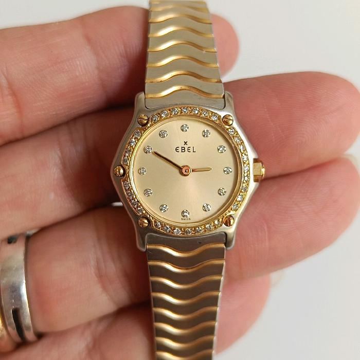 Ebel classic wave wanita 1057901 original dial mop index diamond bezel diamond bekas bagus normal se