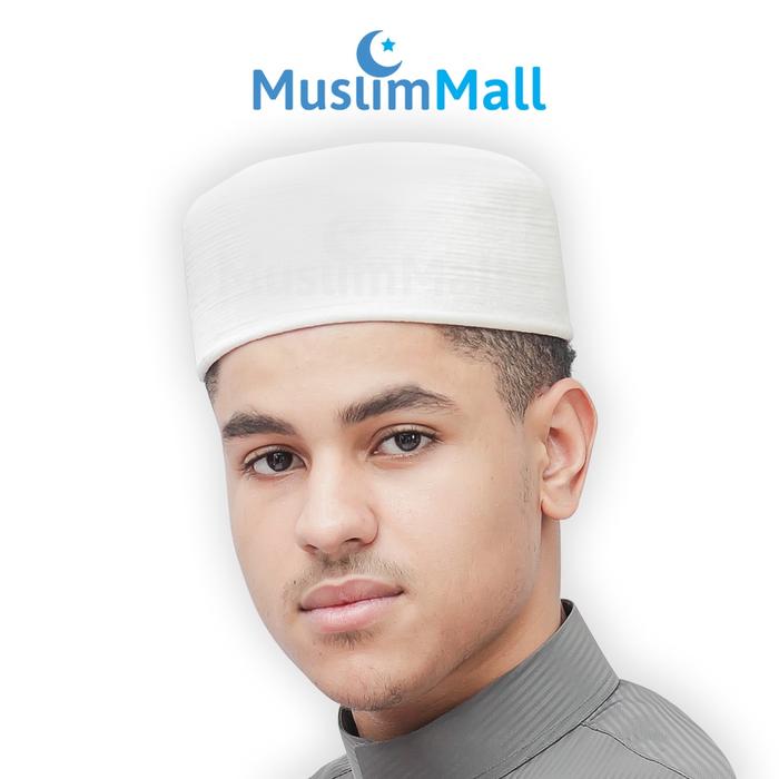 READY Peci Chechen Chechnya Beludru Halus Songkok Muslim Bulat Kaku Pria Putih Polos - Merek TheKufi