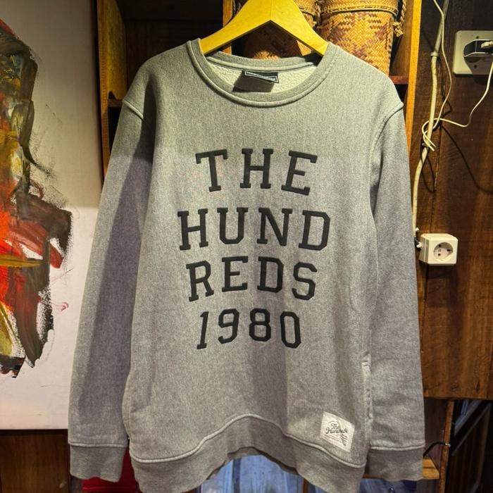 Switter the hundreds vintage second original