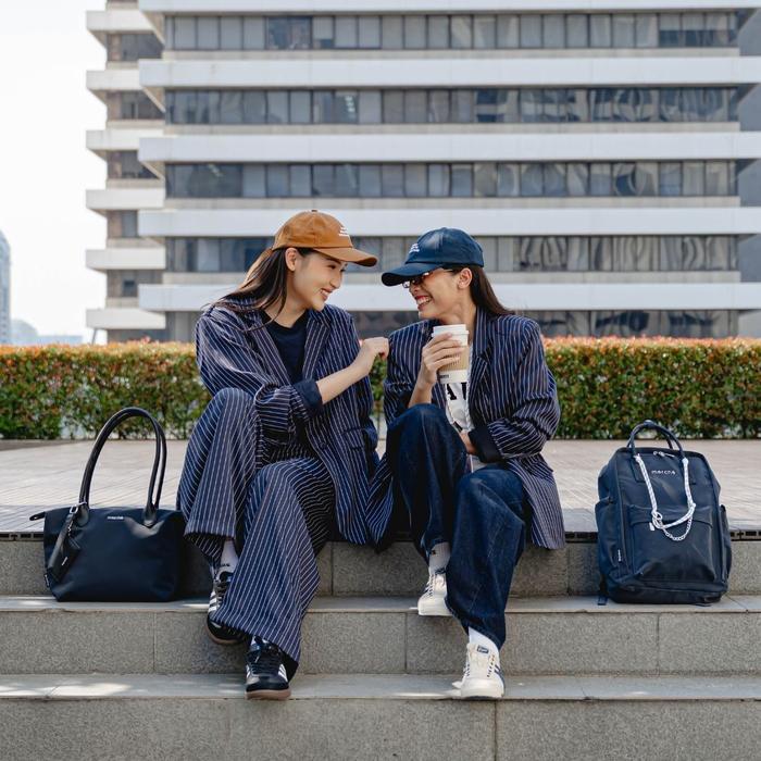 ⁠Merche Pakaian Wanita Stacy Blazer