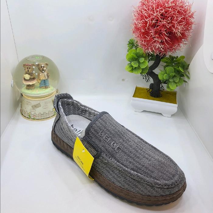 sepatu slip on cowok belbe ( 39 - 43 )