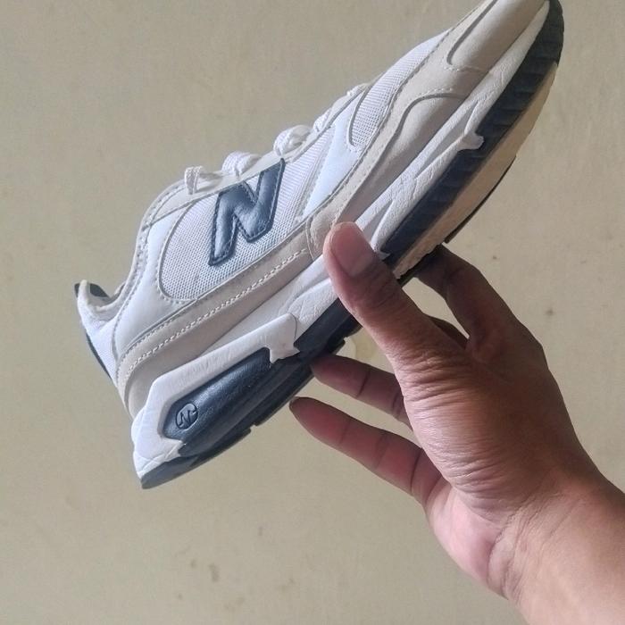 Sepatu NB X Racer Original Ukuran 41.5 Putih/Hitam Pria Wanita Kasual Casual Kerja Sneakers Shoes