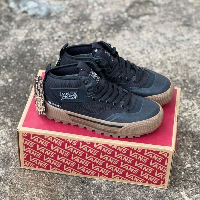 VANS HALF CAB GORE-TEX MTE-3 Black & Gum