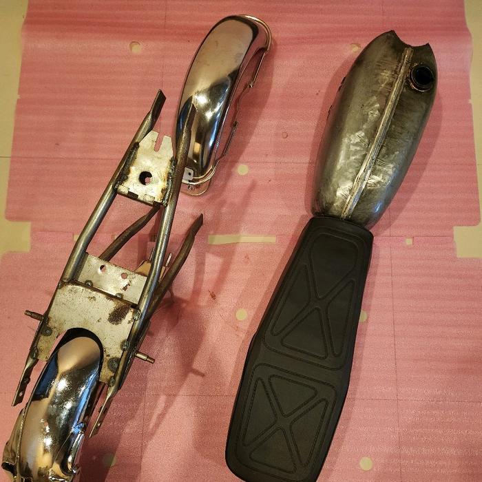Paketan body CB Tengki Cb Copy Sultan + Rangka Belakang CB + Spakbor Depan belakang + Jok kualitas s