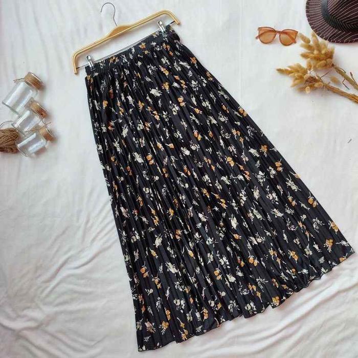 Rok Motif Bunga Lily/ Rok Mayung Motif kekinian- Rok bahan hyget- Rok Panjang Midi Wanita Muslim - H