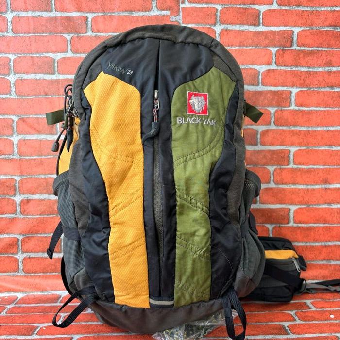 Tas Ransel Outdoor/Gunung BLACK YAK Brand Second Import,Ransel camping fungsional kapasitas 27 Liter