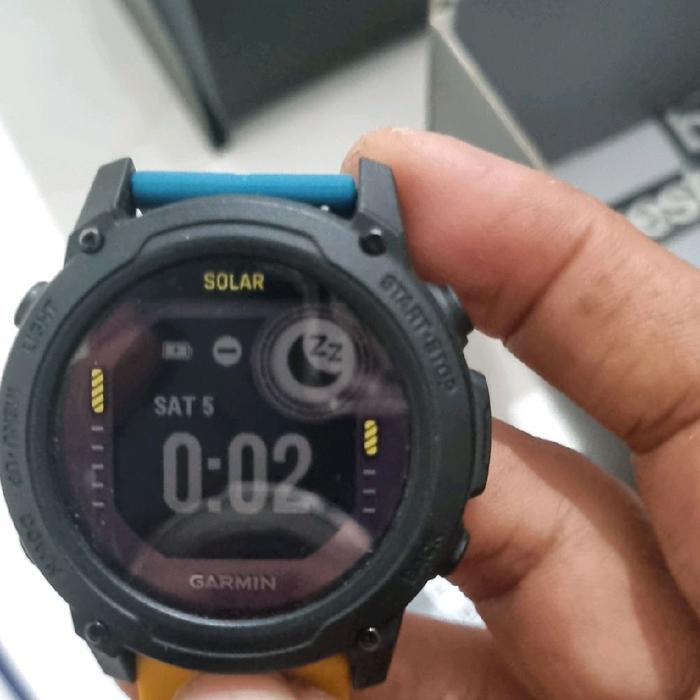 jam garmin descent g1 solar second