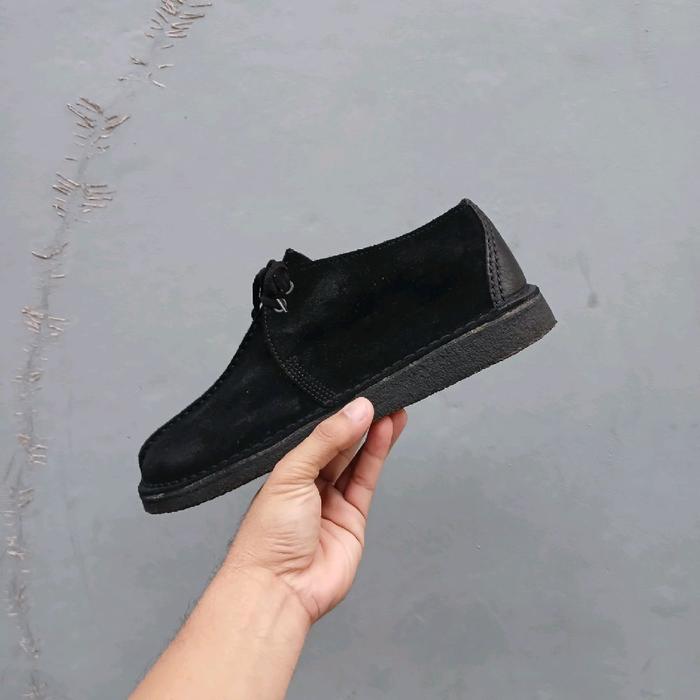 SEPATU CLARKS WALLABEES DESERT TREK