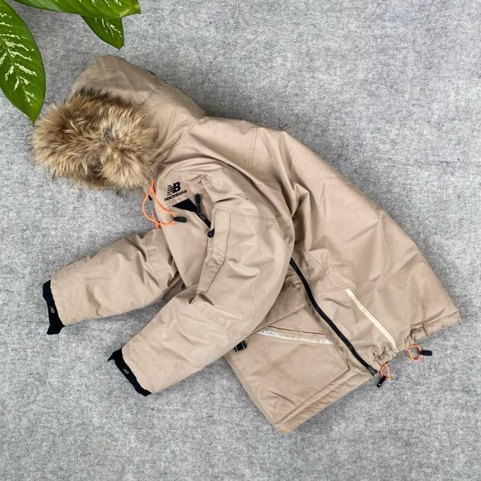 Mountain parka jacket winter New Balance patrol cream rare colour goose down bulu angsa super cakep 