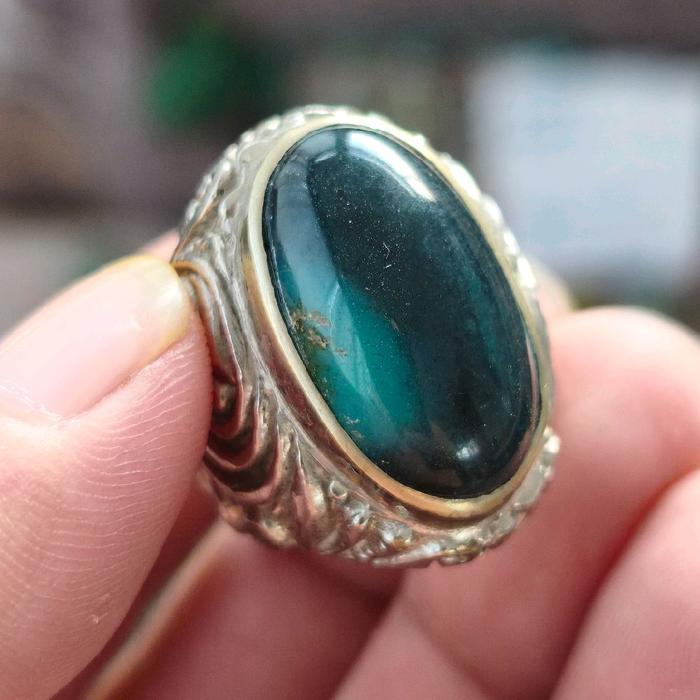 batu cincin bacan coklat Doko majiko hitam kebiruan