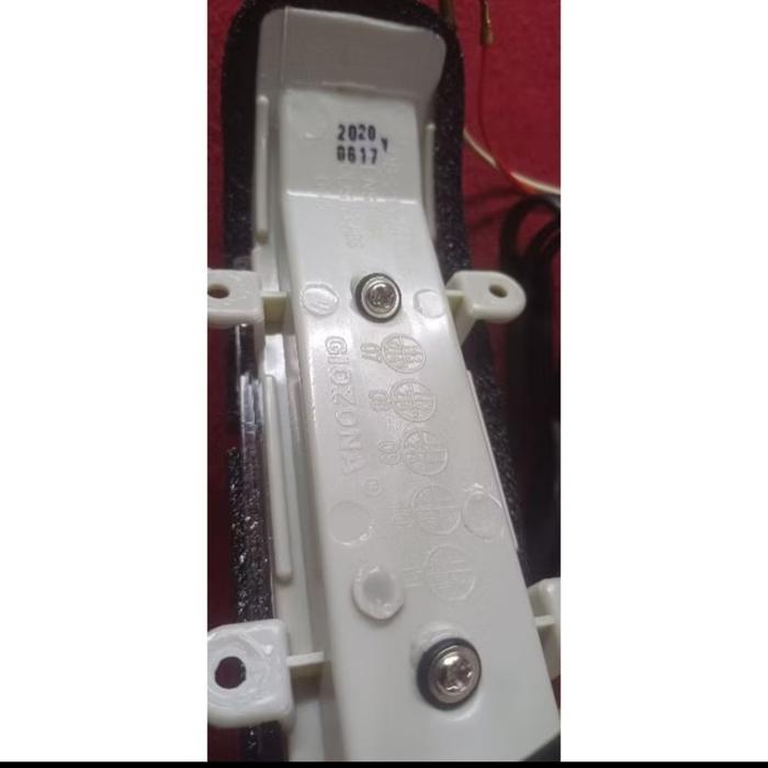 lampu sein spion Innova Fortuner Avanza O1