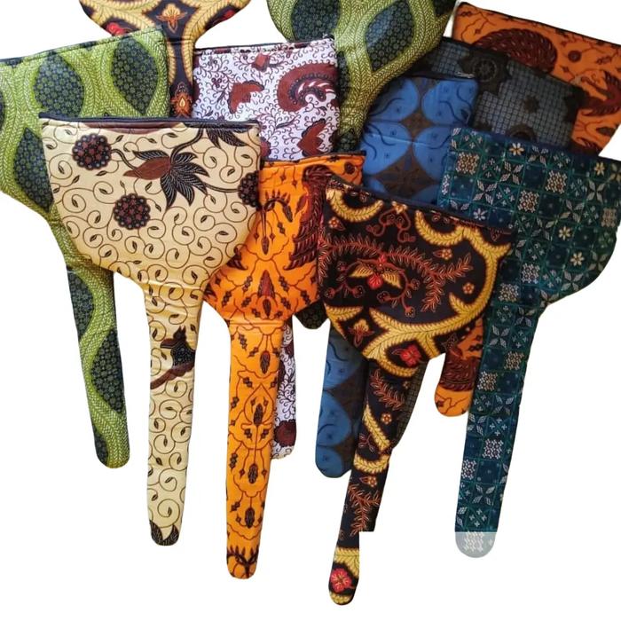 Singep atau sarung keris batik